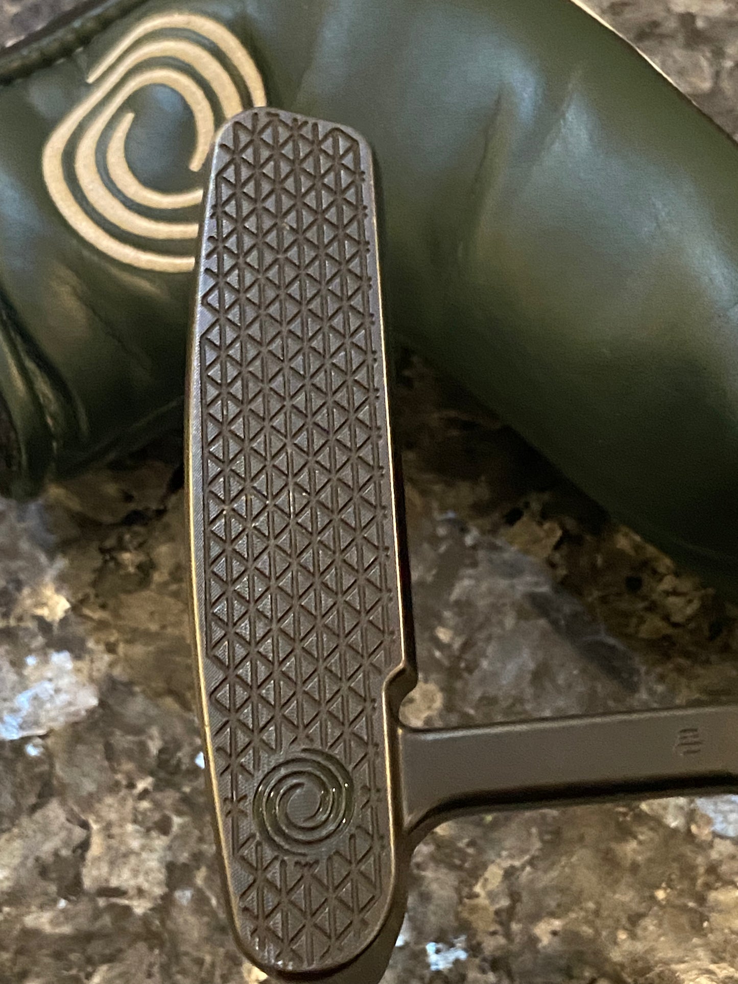 Odyssey Toulon Design Madison 2022 Putter / 34.0 Inches / Excellent Condition