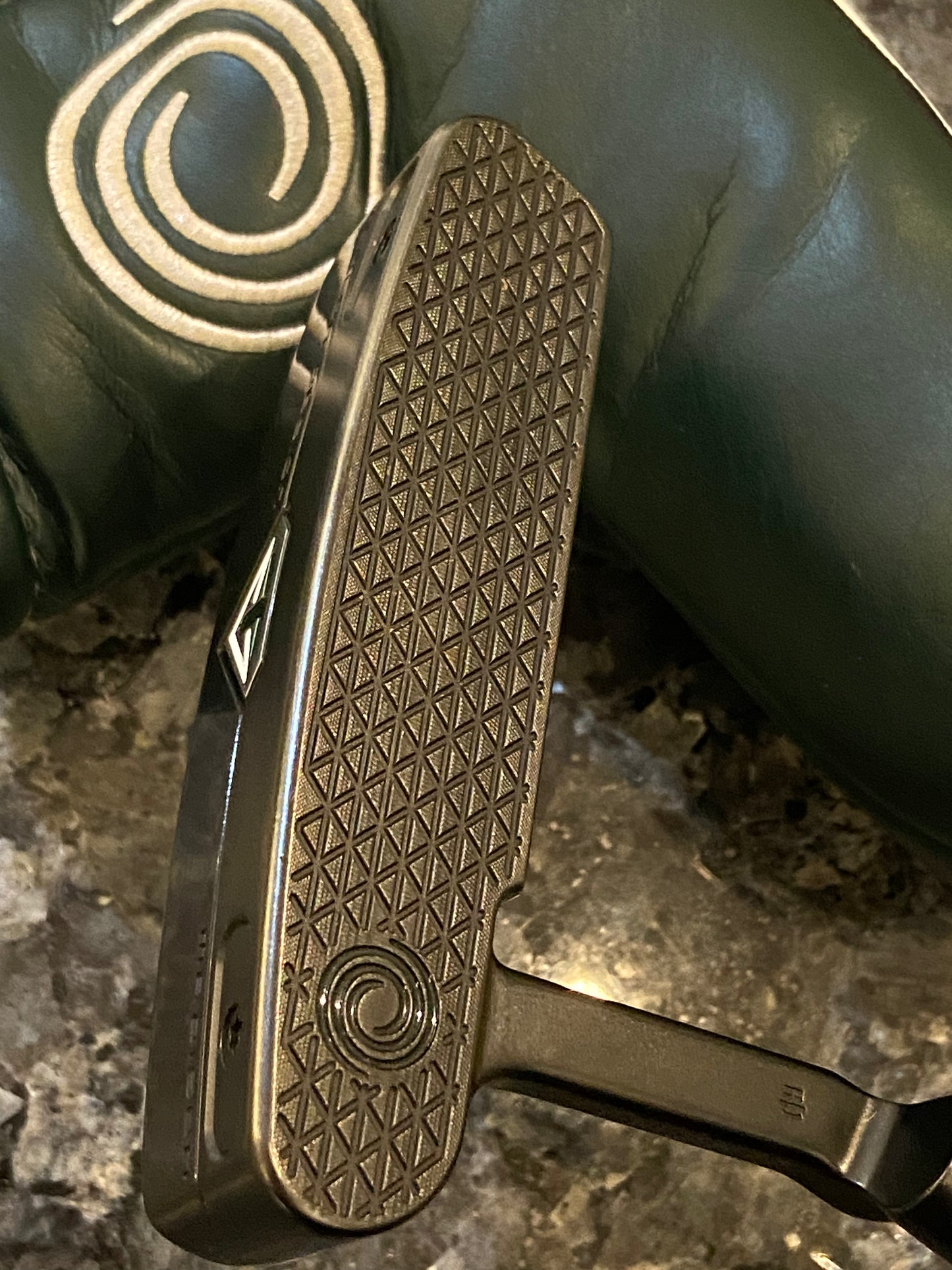Odyssey Toulon Design Madison 2022 Putter / 34.0 Inches / Excellent Condition