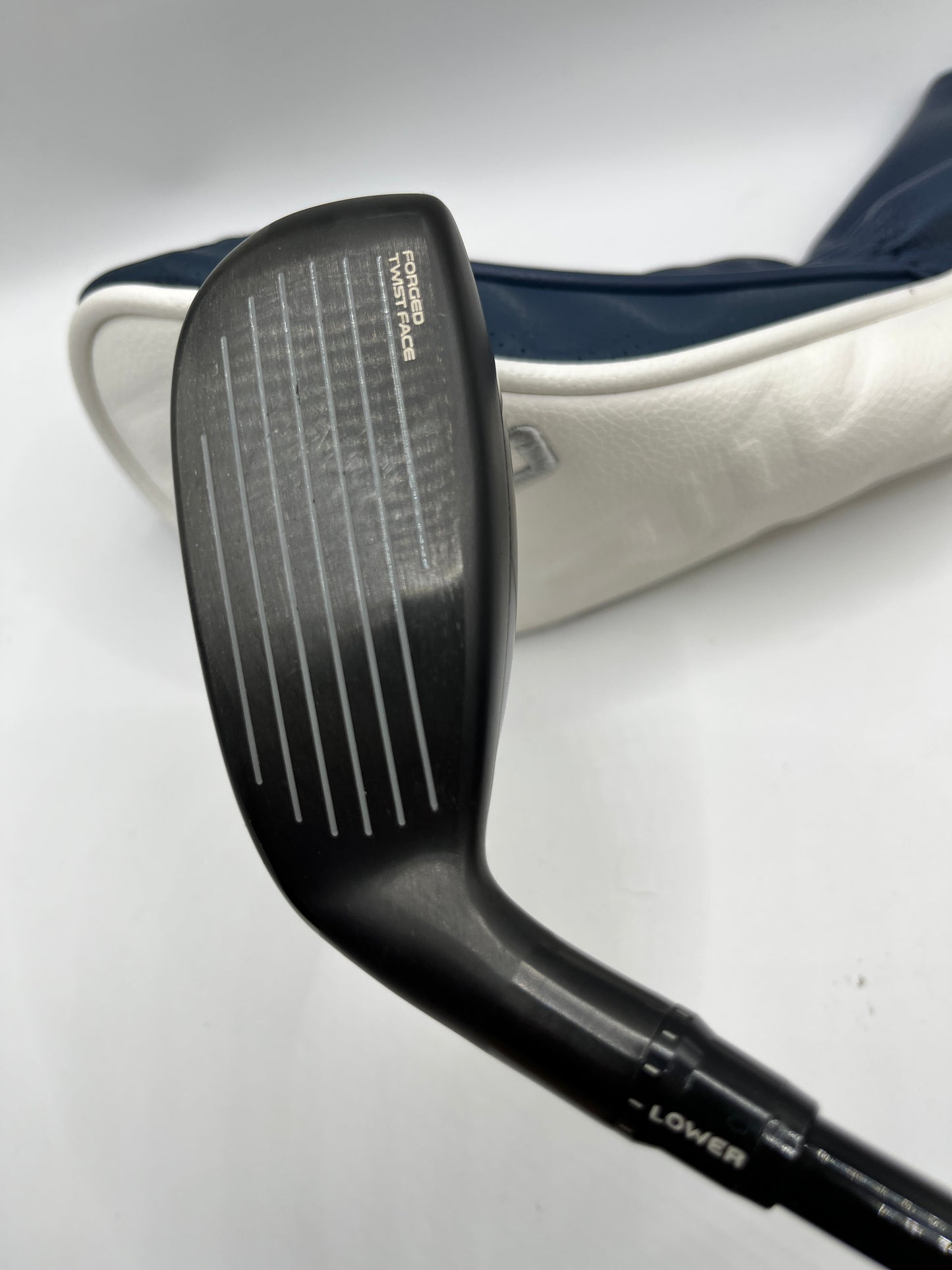 Taylormade Qi10 Tour #2 Hybrid / 17 Degree / Stiff Flex / ACCRA FX Upgrade