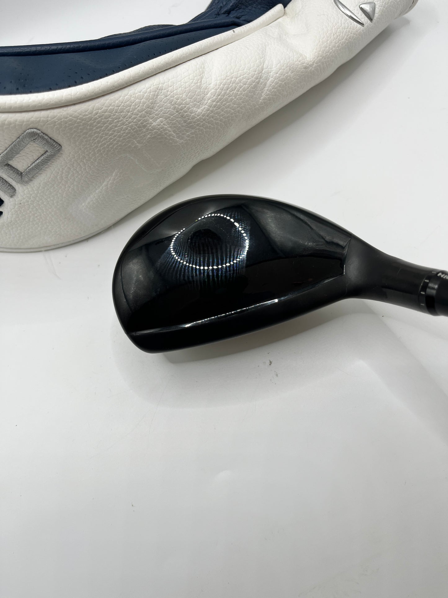 Taylormade Qi10 Tour #2 Hybrid / 17 Degree / Stiff Flex / ACCRA FX Upgrade