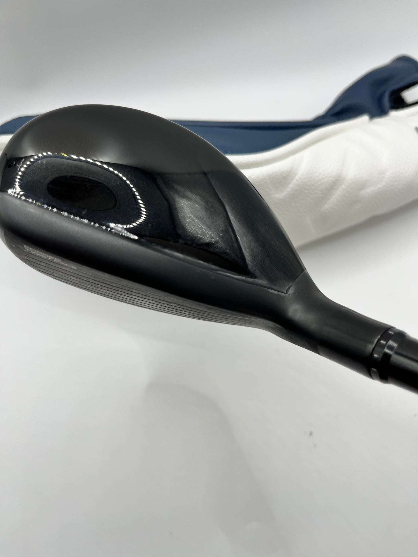 Taylormade Qi10 Tour #3 Hybrid / 19.5 Degree / Stiff Flex / Aldila NV NXT Orange