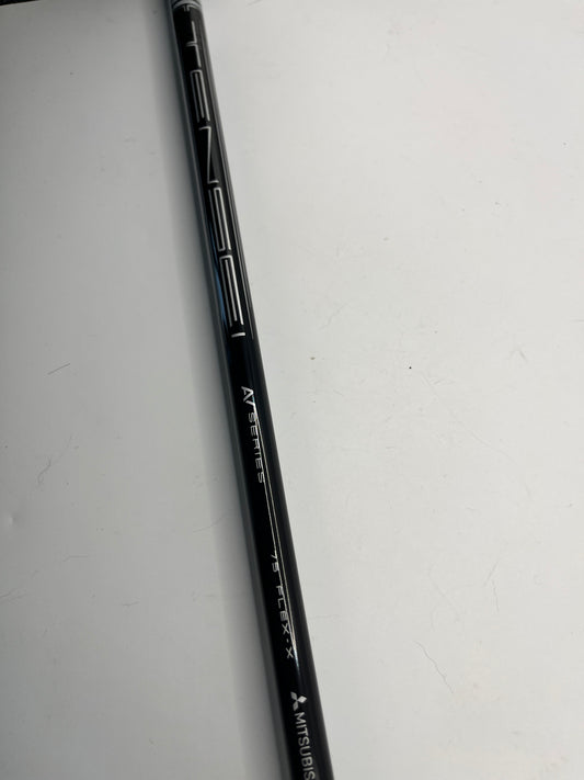 Tensei AV White Driver Shaft / XLink / X Flex / 75g / Callaway Adaptor / New