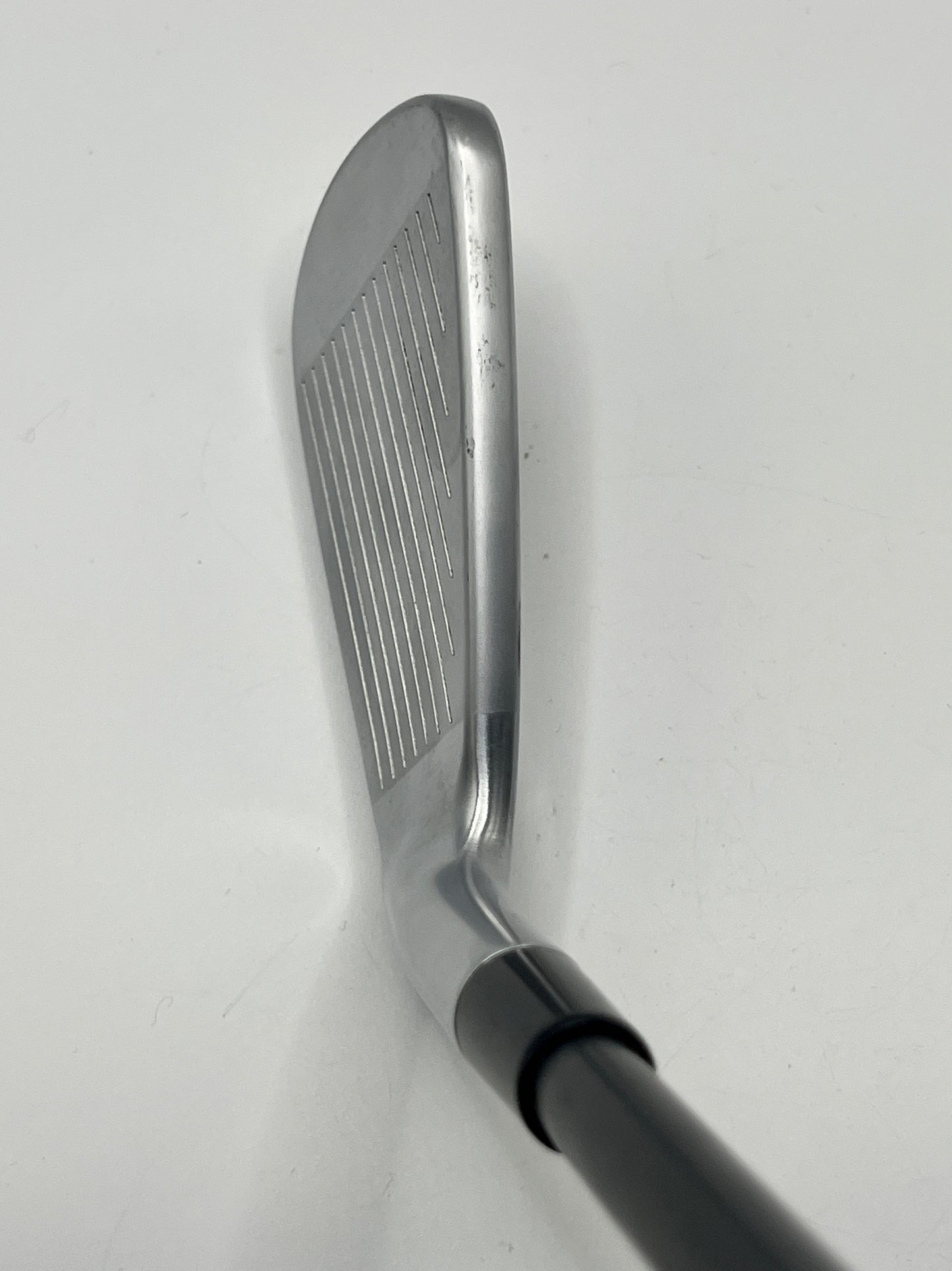 Taylormade P790 #2 Utility Iron / 17 Degree / Stiff Flex HZRDUS Smoke Black