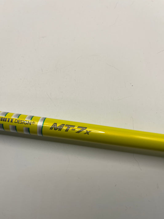 Graphite Design Tour AD MT-7 Driver Shaft / X Flex / Taylormade Adaptor