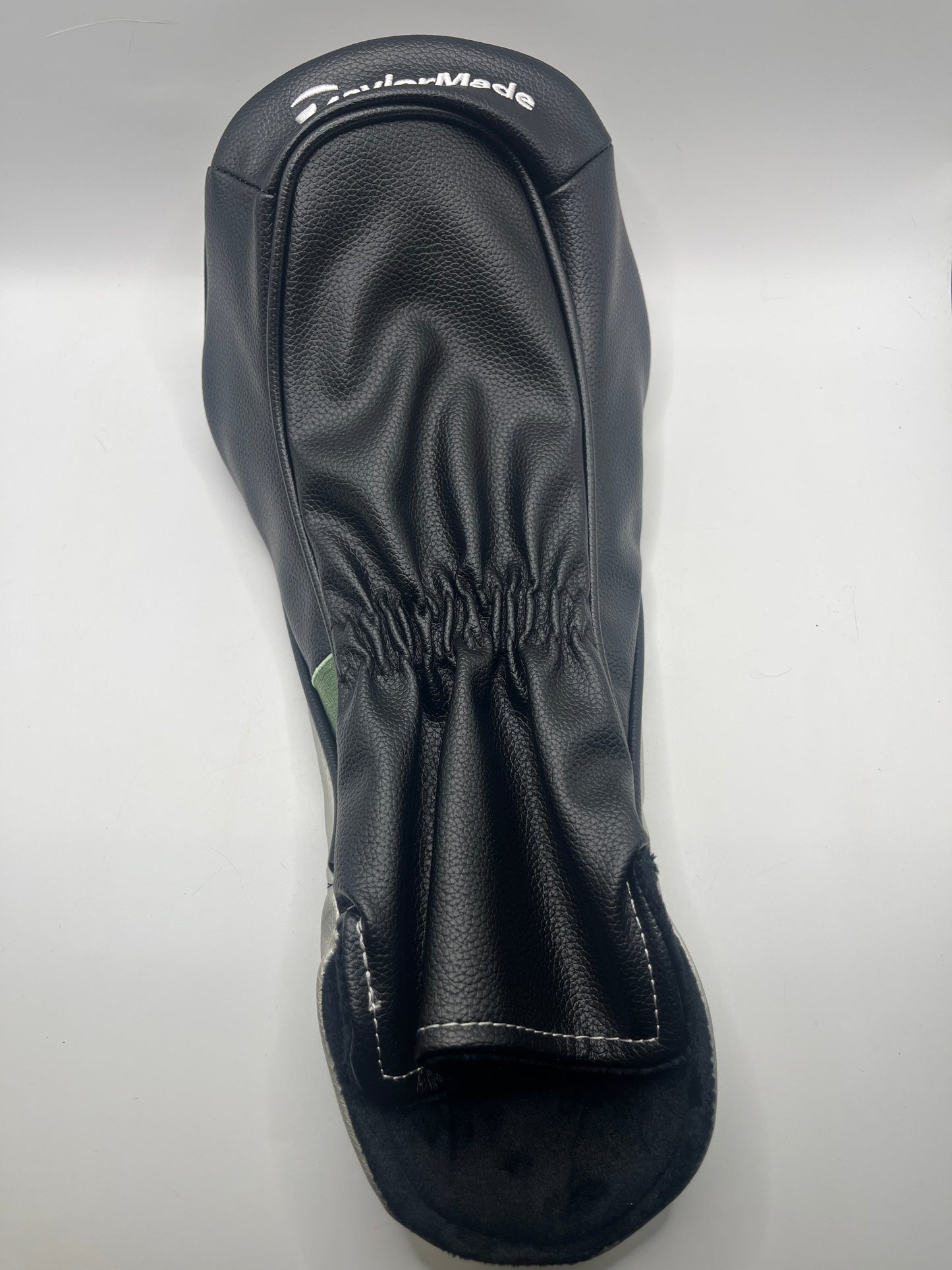 Taylormade Qi35 Driver Headcover