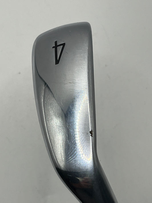 Titleist U505 Utility #4 Iron / 22 Degree / Regular Flex / HZRDUS Smoke RDX Black