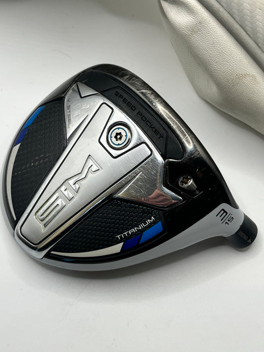 TaylorMade SIM Titanium #3 Wood / 15 Degrees / Head and Headcover