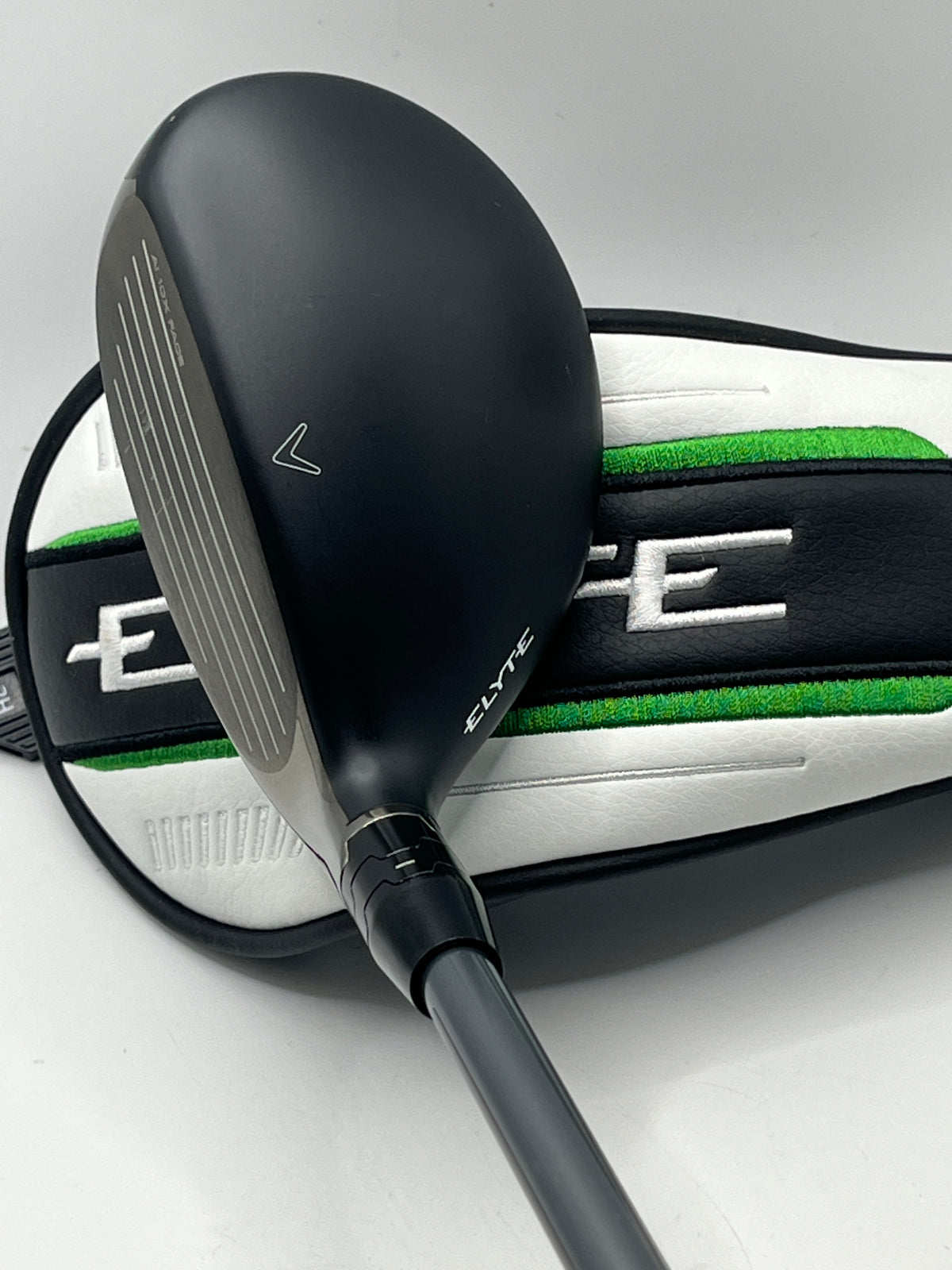 Callaway Elyte #4 Hybrid / 22 Degree / Regular Flex / Denali Charcoal