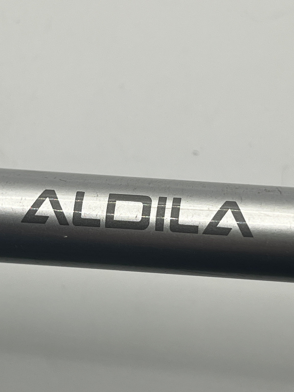 Aldila Ascent 40 Driver Shaft / Regular Flex / Callaway Adaptor