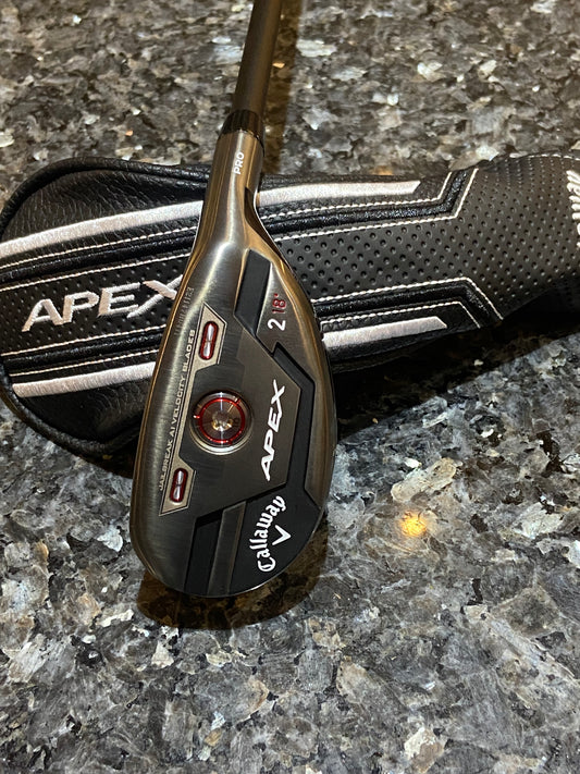 Callaway Apex Pro 21 #2 Hybrid / 18 Degree / Stiff Flex MMT 80 Shaft / Excellent