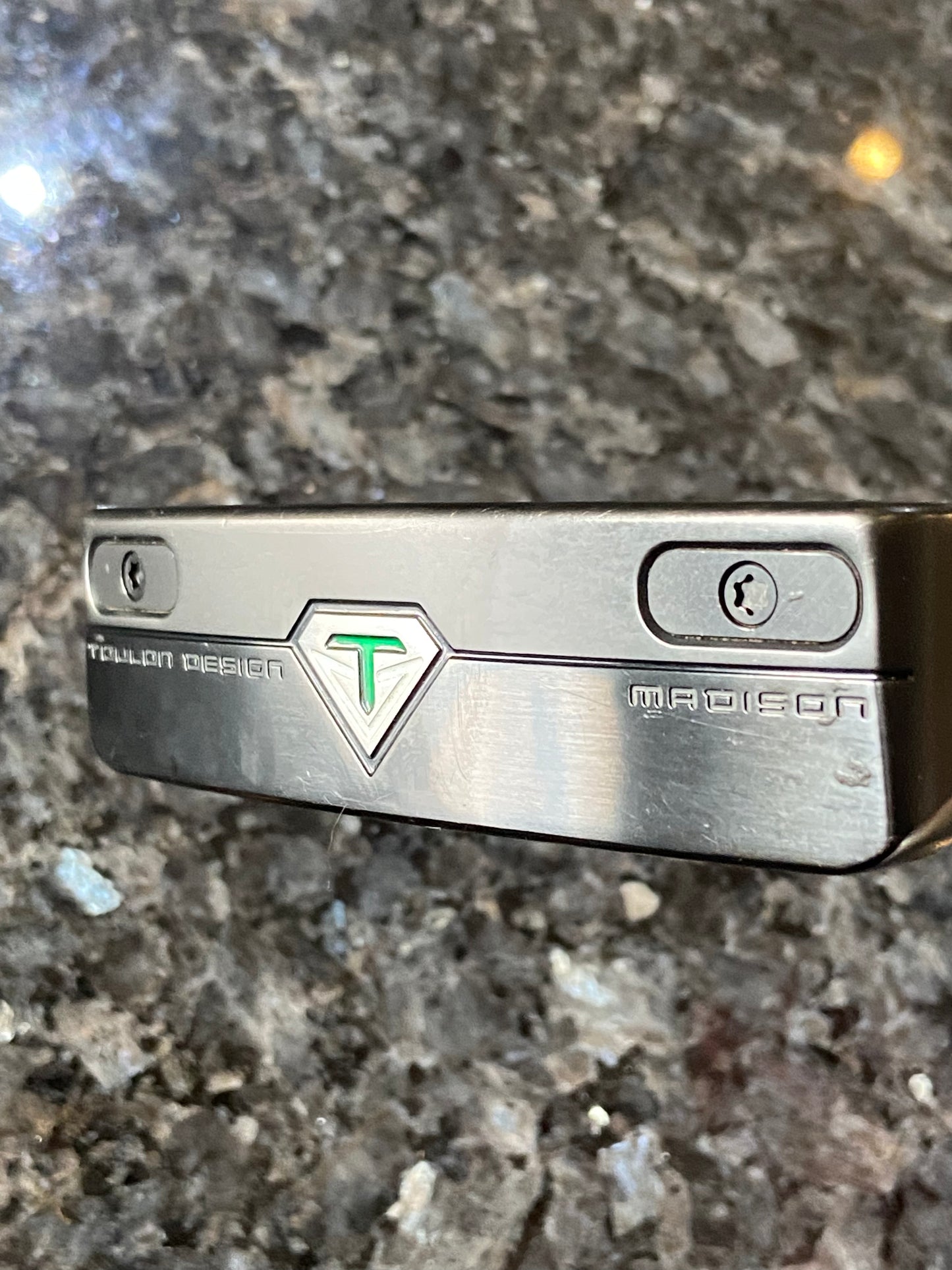 Odyssey Toulon Madison 2022 Putter / 34 Inch