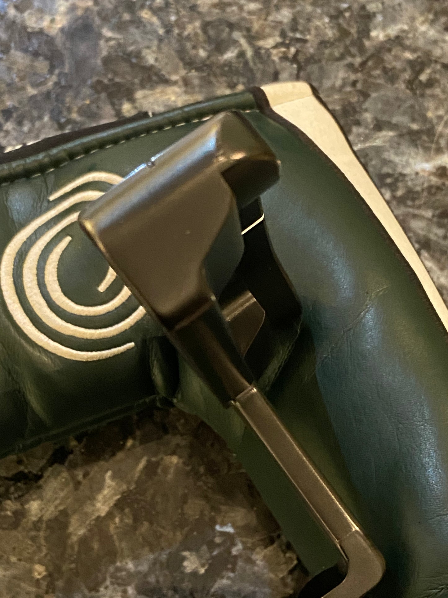 Odyssey Toulon Design Madison 2022 Putter / 34.0 Inches / Excellent Condition