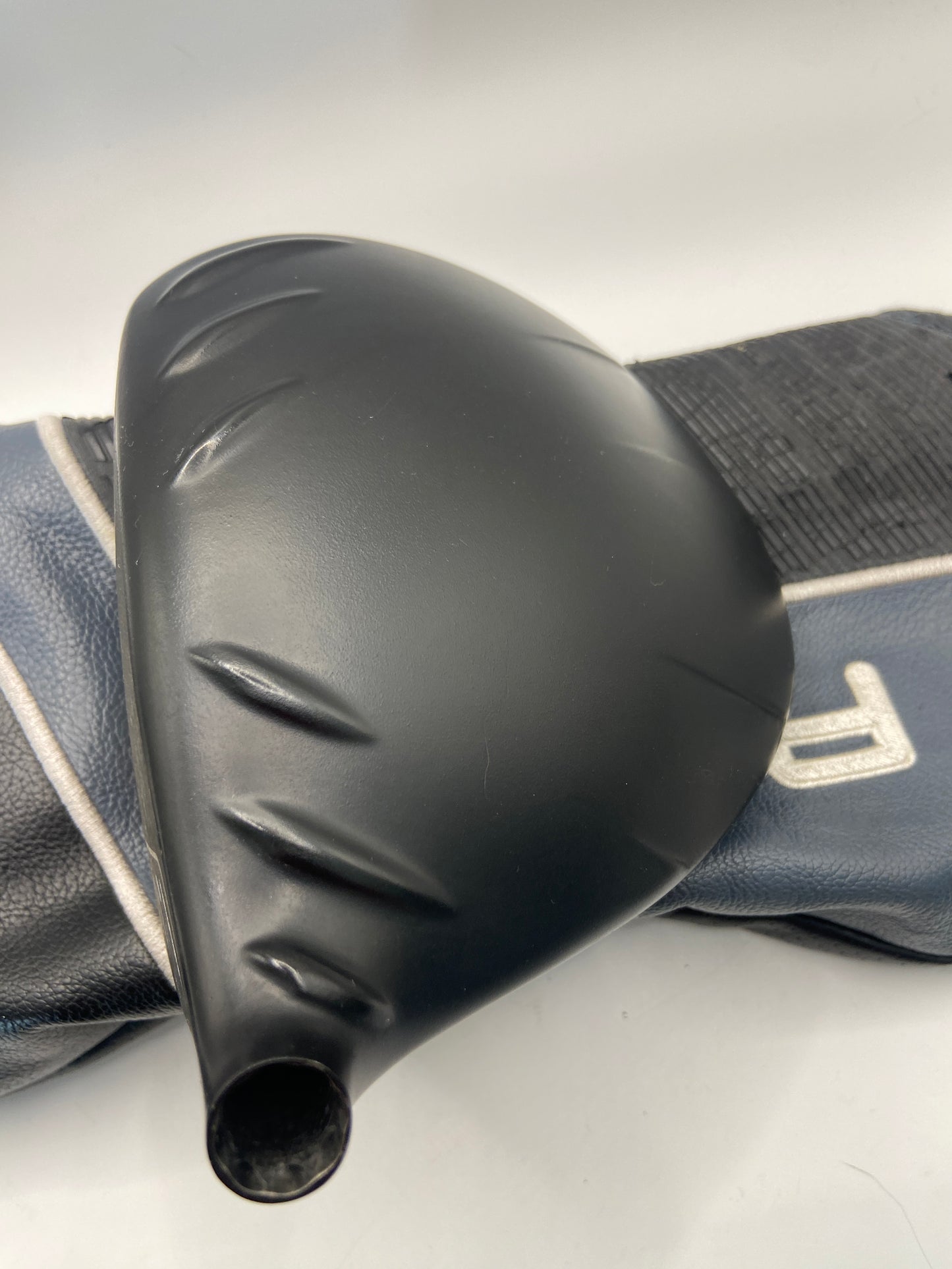 Ping G425 LST Driver / 9 Degree / Head and Headcover