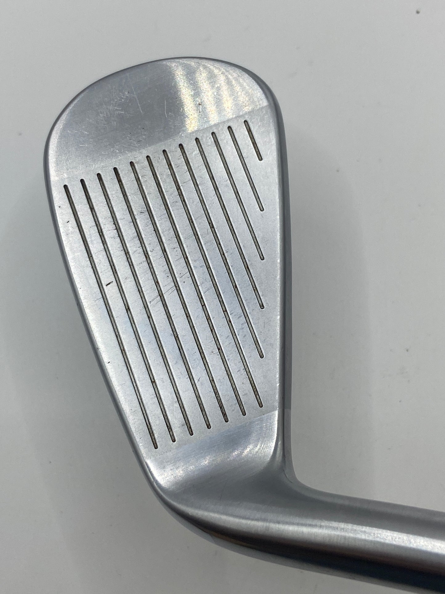 Taylormade SIM UDI #3 Hybrid / Stiff Flex Diamana Thump 90 Shaft