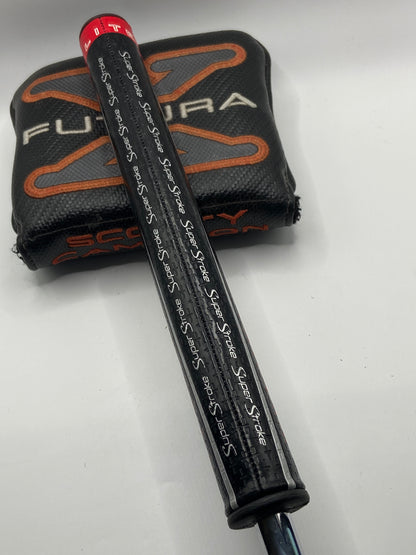 Scotty Cameron Futura X Putter / 34 Inch