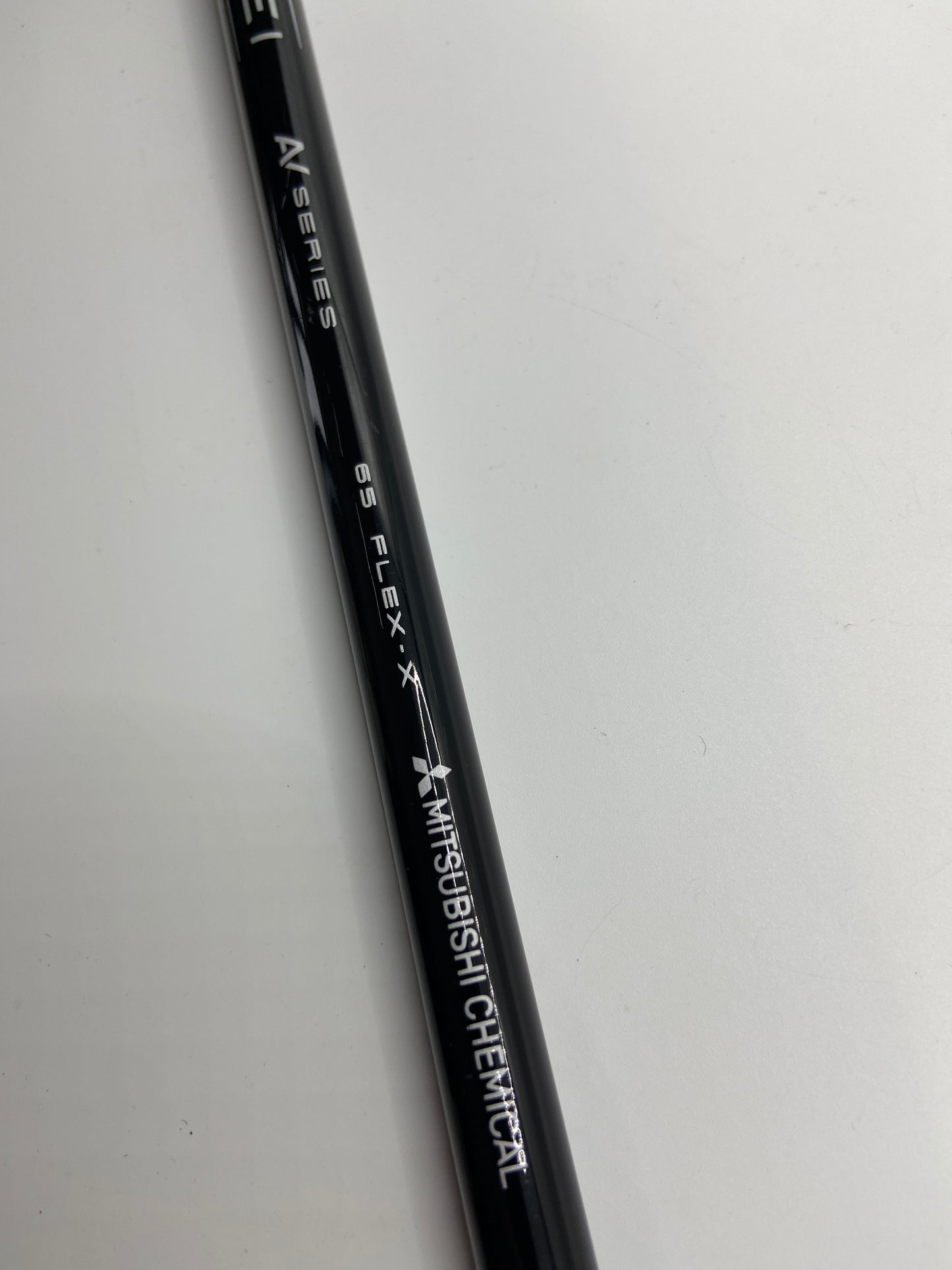 Tensei AV White 65 XLink Driver Shaft / X Flex / Callaway Adaptor