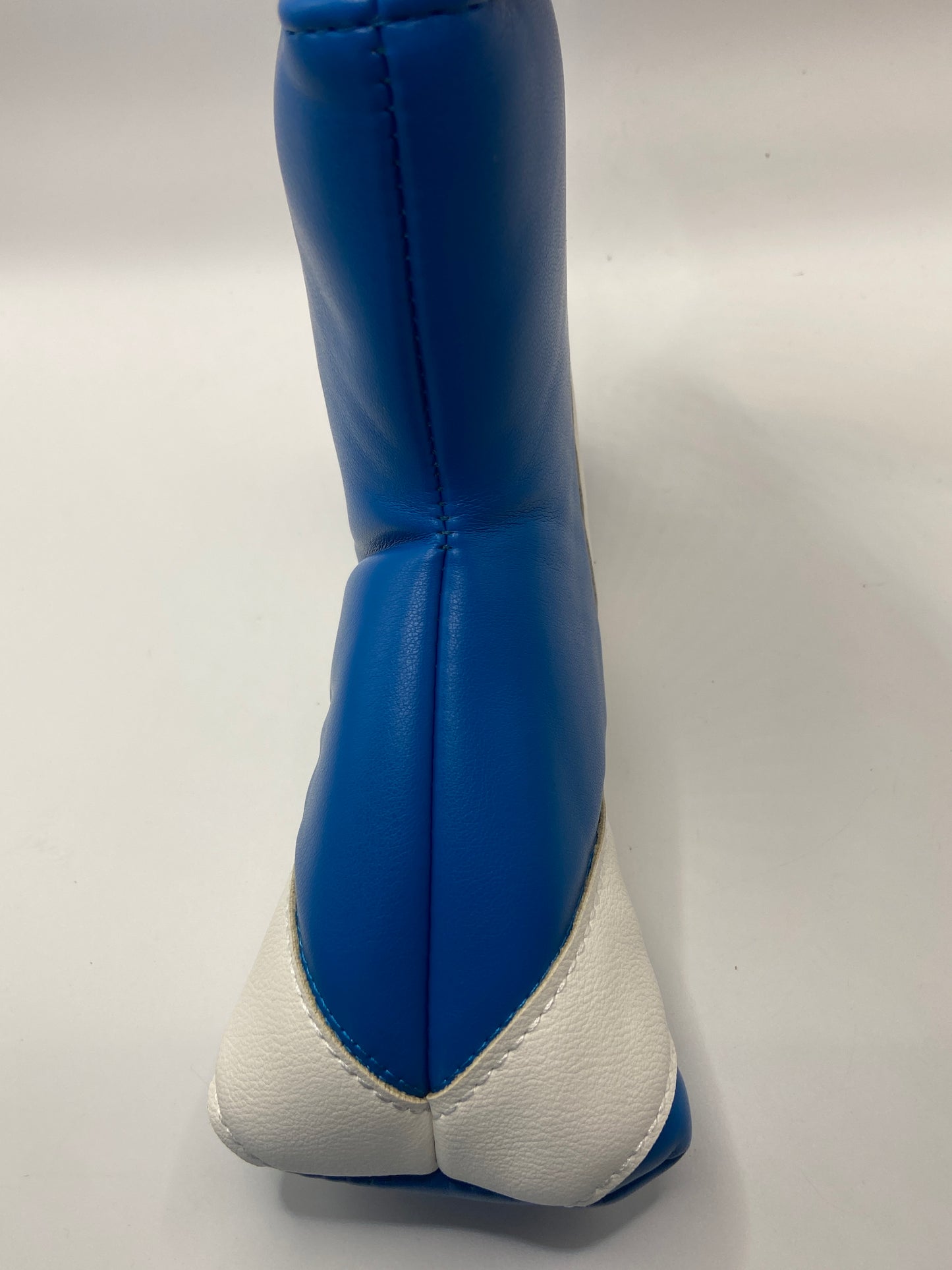 Putter Cover for Newport/Anser Style Putters - St Andrew - Magnetic Closer
