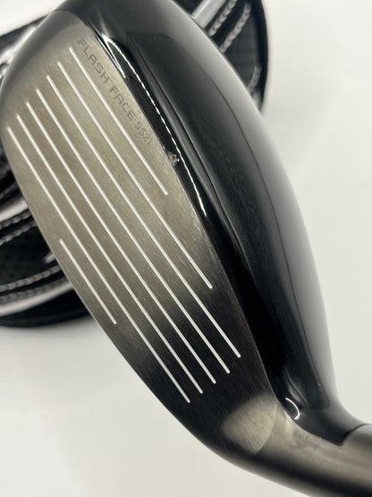 Callaway Apex Pro 21 #2 Hybrid / 18 Degree / Stiff Flex MMT 80 Shaft