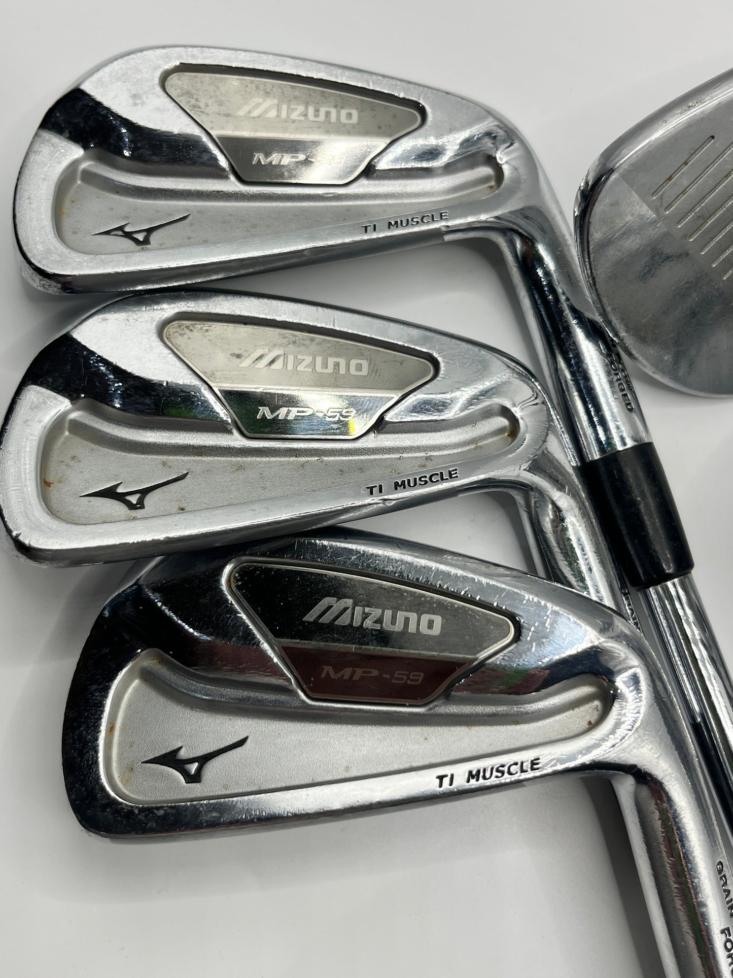 Mizuno MP59 Irons / Dynamic Gold S300 / 5-PW Iron Set