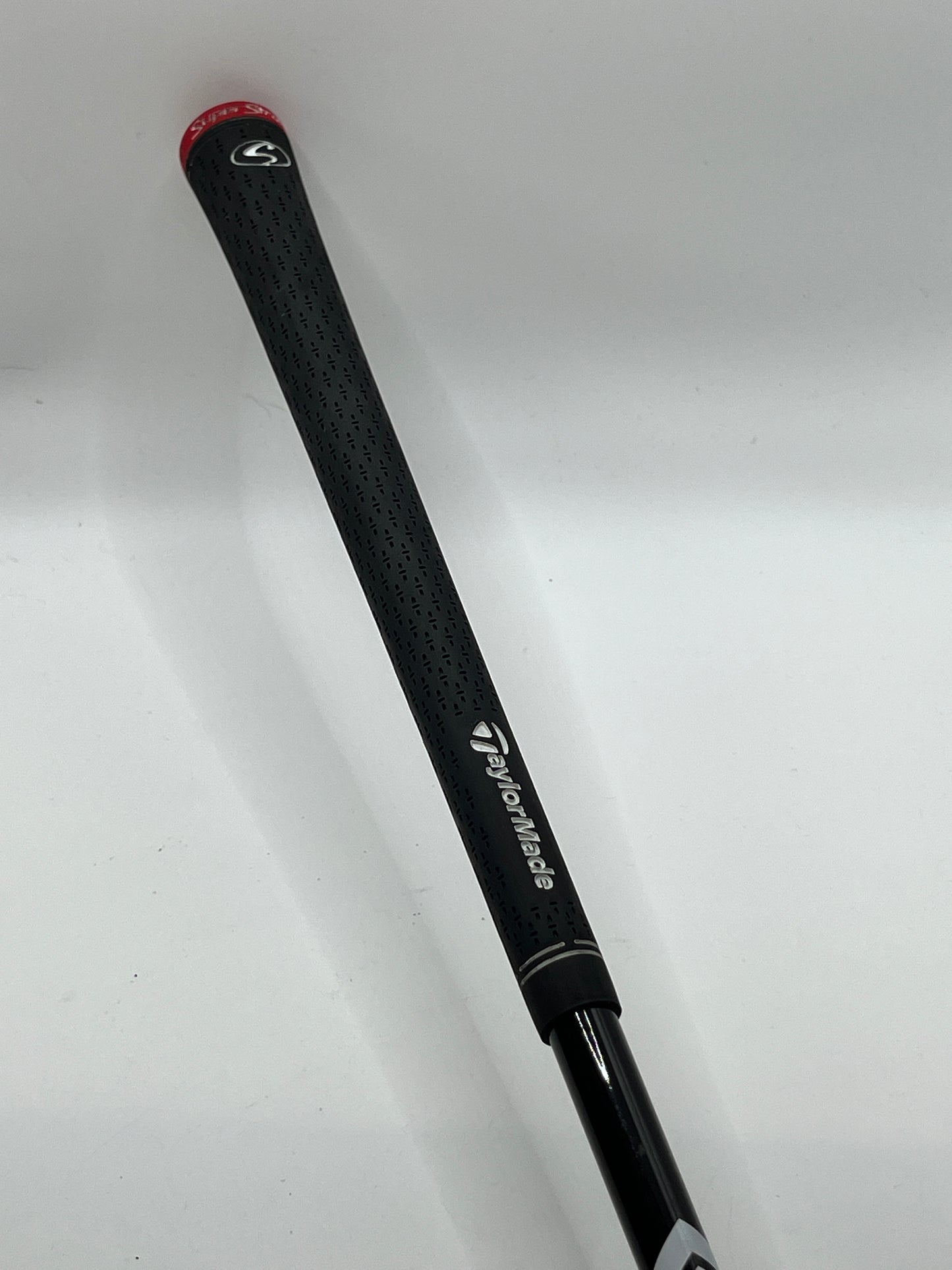 Taylormade Stealth DHY #4 Hybrid / 22 Degree / Regular Flex Aldila Ascent Black