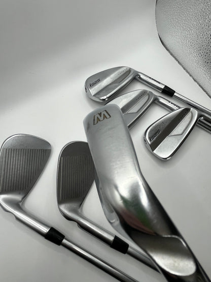 Ping I525 Irons 5-PW / Black Dot / Regular Flex / Project X IO 5.5 105g