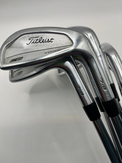 Titleist 718 CB Forged Irons / S300 Shafts / 5-PW Iron Set