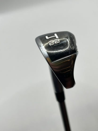 Taylormade Stealth DHY #4 Hybrid / 22 Degree / Stiff Flex Aldila Ascent Black