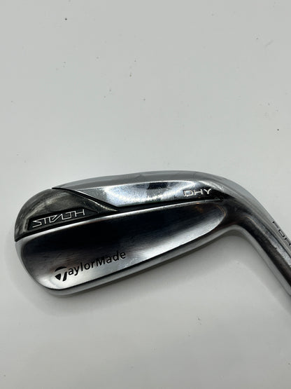 Taylormade Stealth DHY #4 Hybrid / 22 Degree / Stiff Flex Aldila Ascent Black