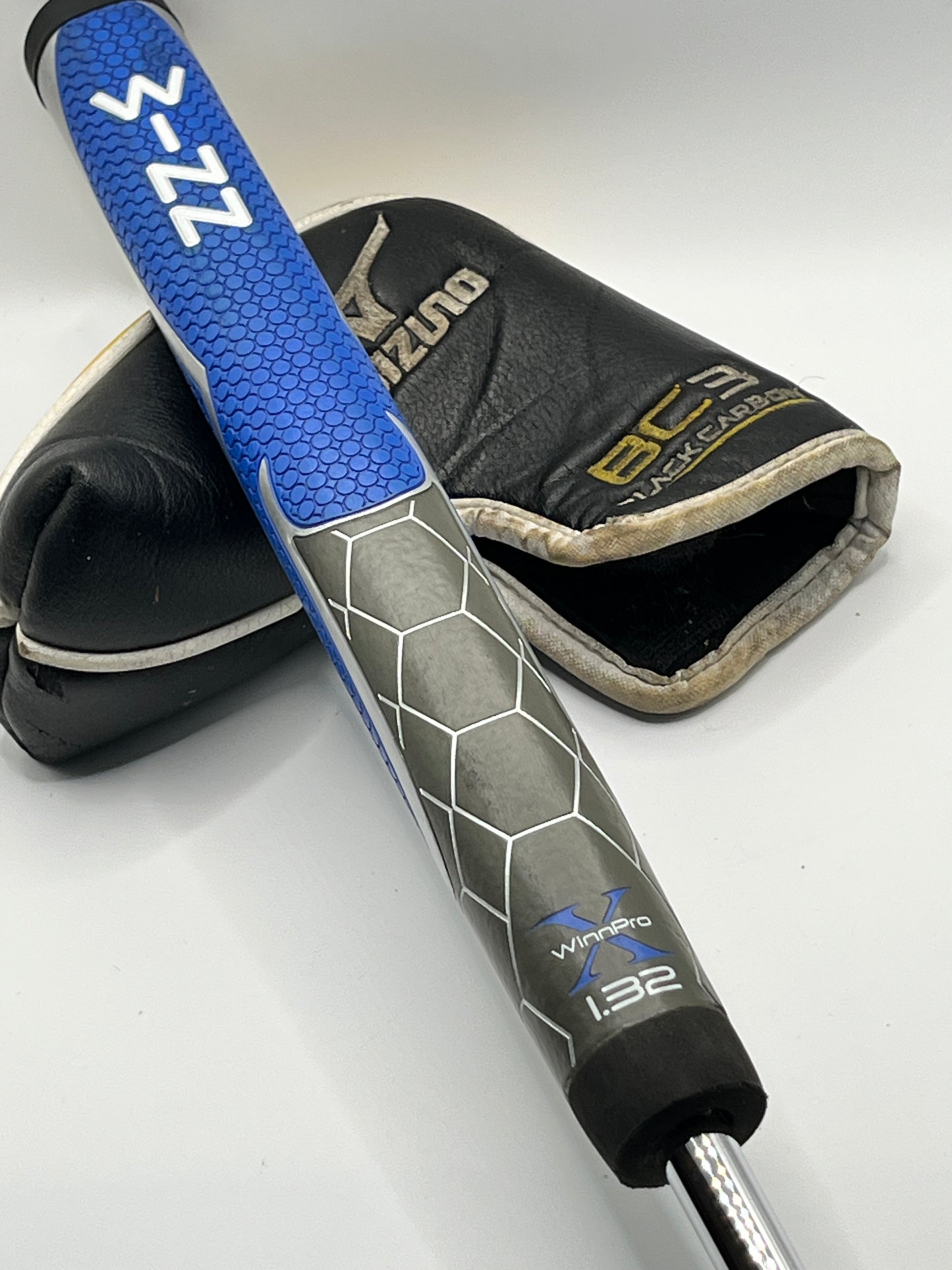 Mizuno Bettinardi BC3 Black Carbon Putter / 33 inch / With Original Headcover