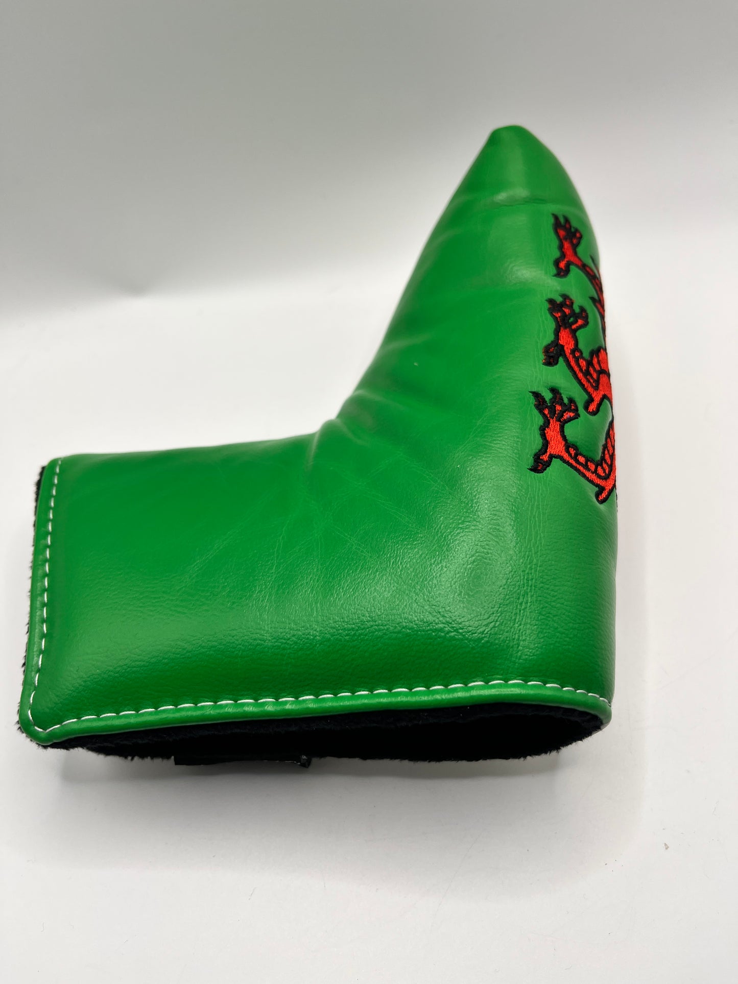 Blade Putter Headcover - Welsh Dragon - Magnetic Closer