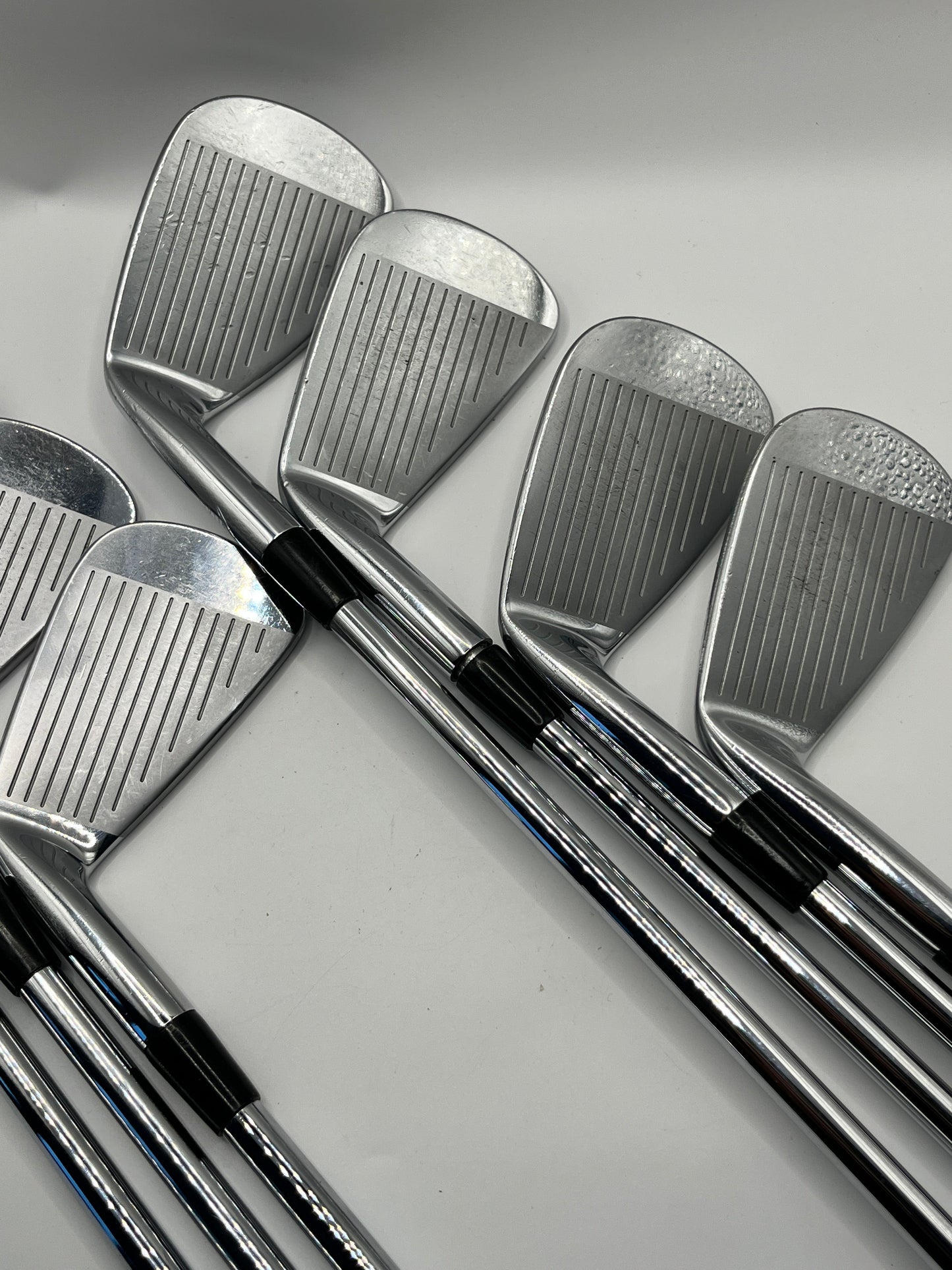 Mizuno MP5 Irons / R300 XP95 Shafts / 4-PW Iron Set