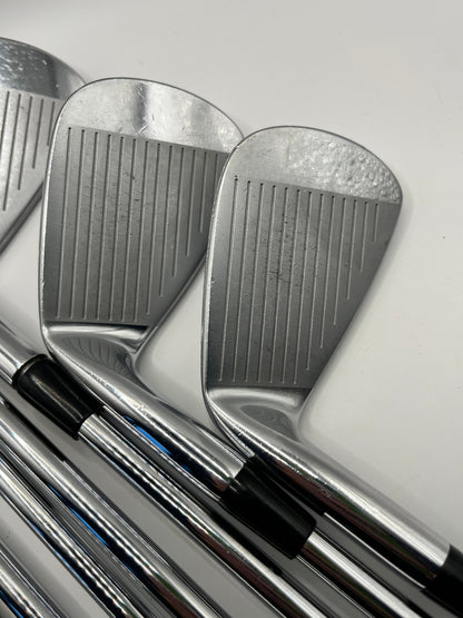 Mizuno MP5 Irons / R300 XP95 Shafts / 4-PW Iron Set