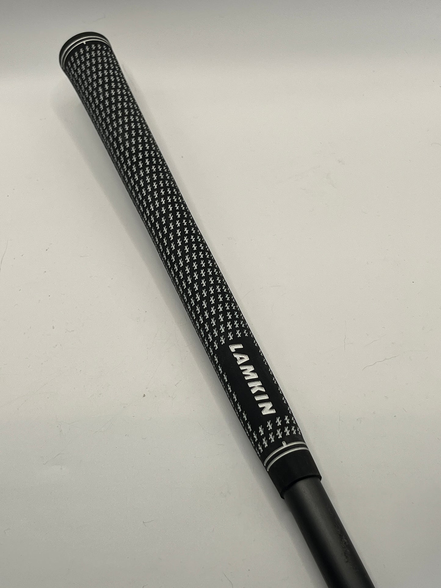 HZRDUS Smoke Black 60 Driver Shaft / Regular Flex / Taylormade Adaptor