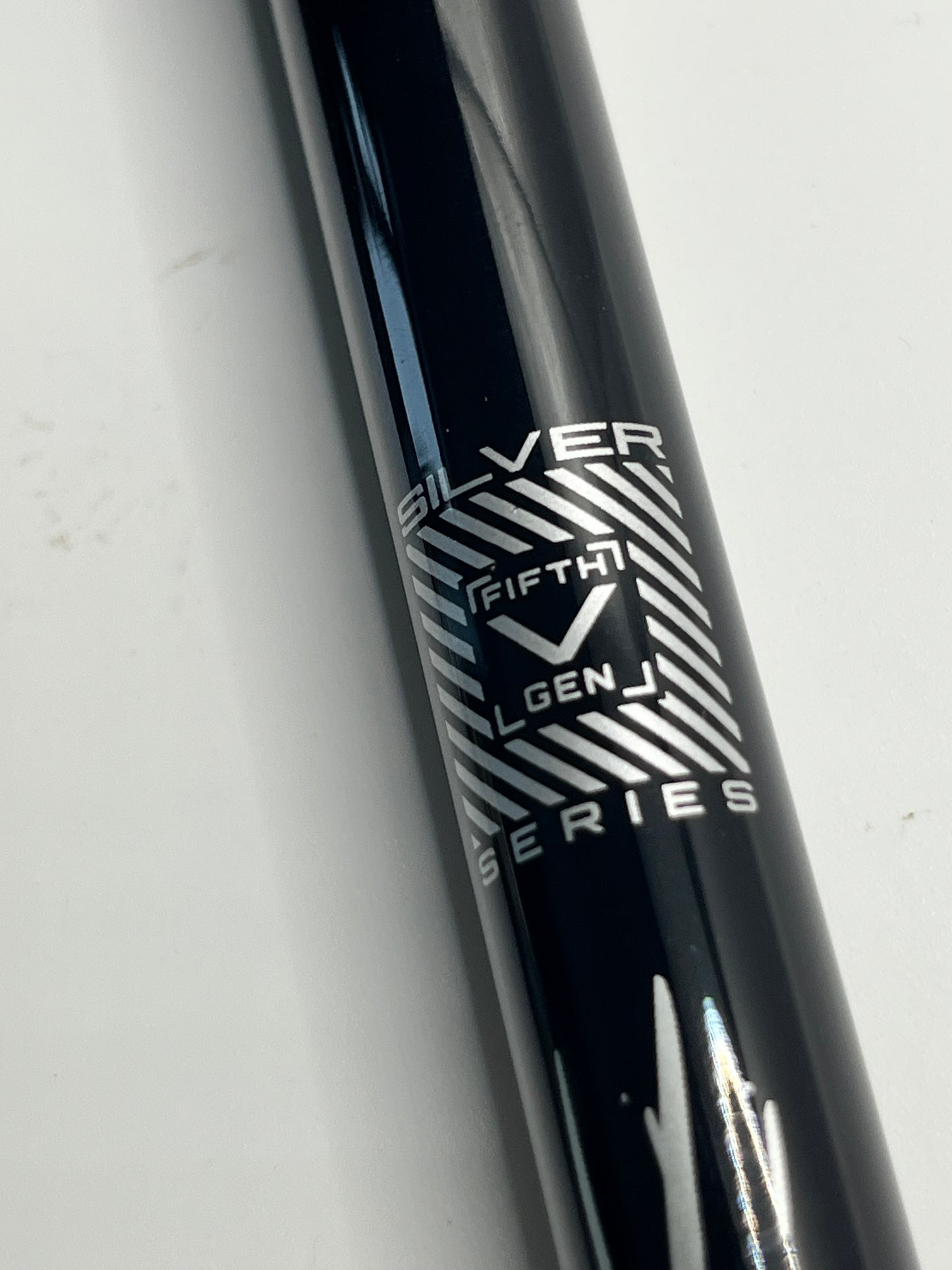 KuroKage Silver 60 5th Gen Driver Shaft / Stiff Flex / Taylormade Adaptor