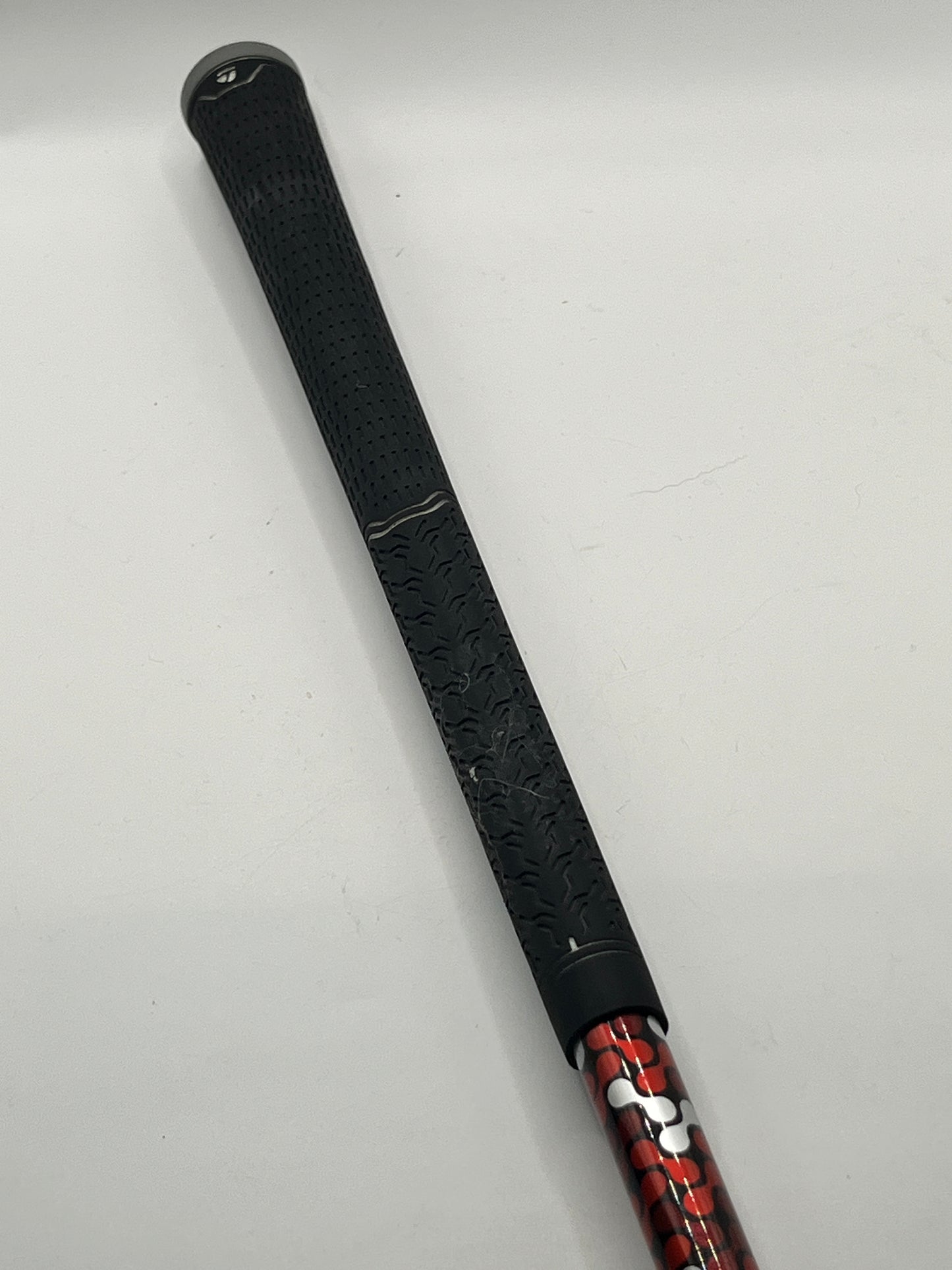 Fujikura ATMOS Red 5-R Driver Shaft / Regular Flex / Taylormade Adaptor