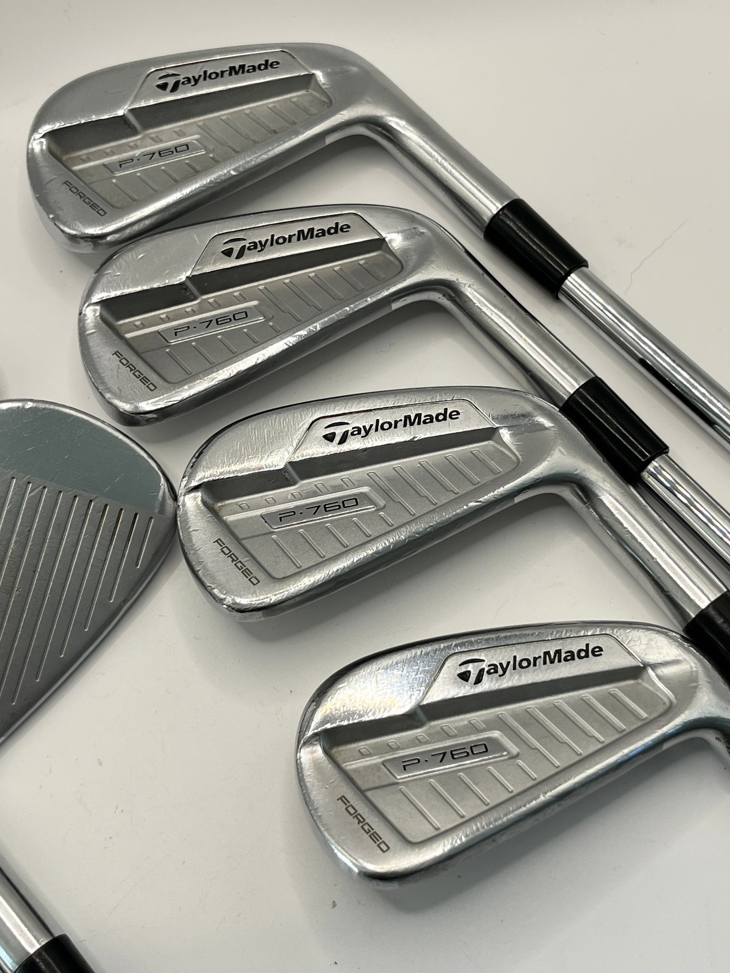 Taylormade P760 Irons / 4-PW / Stiff Flex / Project X Rifle 6.0