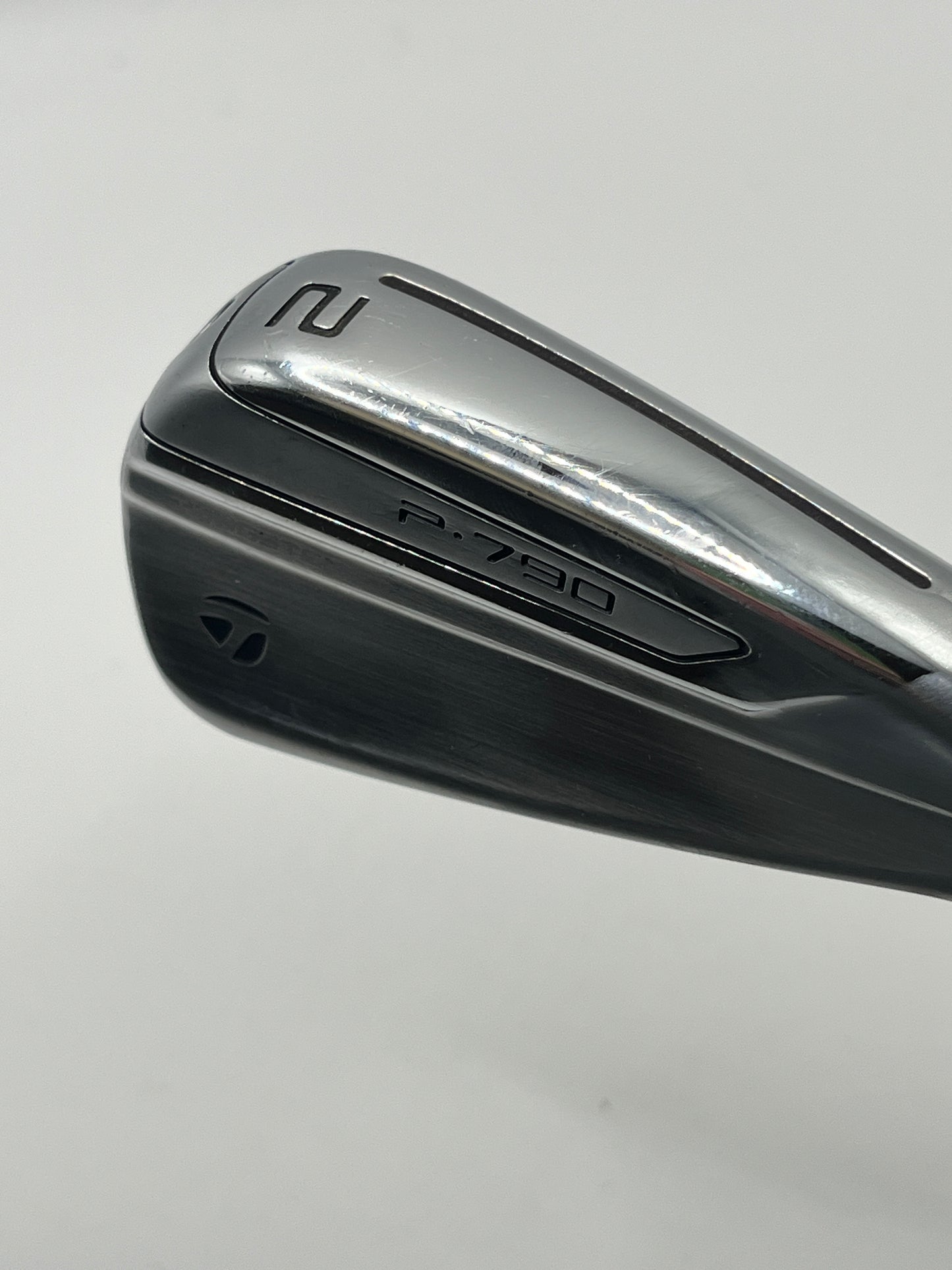 Taylormade P790 #2 Utility Iron / 17 Degree / Stiff Flex HZRDUS Smoke Black