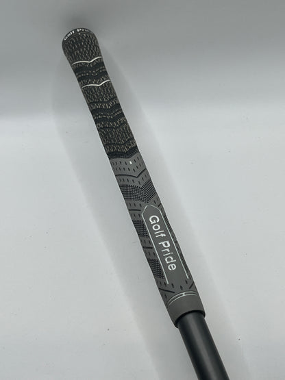 Taylormade P790 #2 Utility Iron / 17 Degree / Stiff Flex HZRDUS Smoke Black