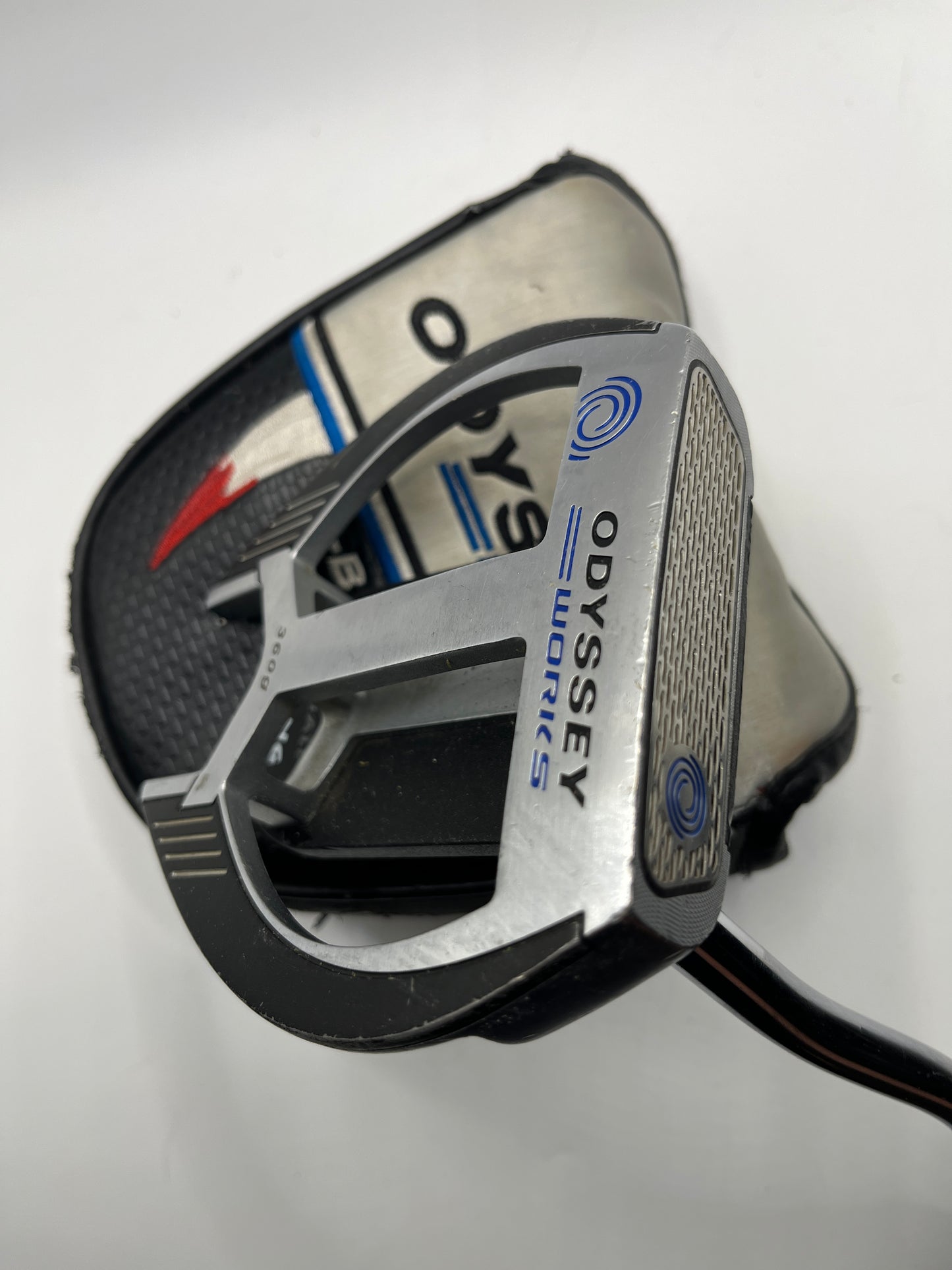 Odyssey Works 2 Ball Fang Putter / 34 inches