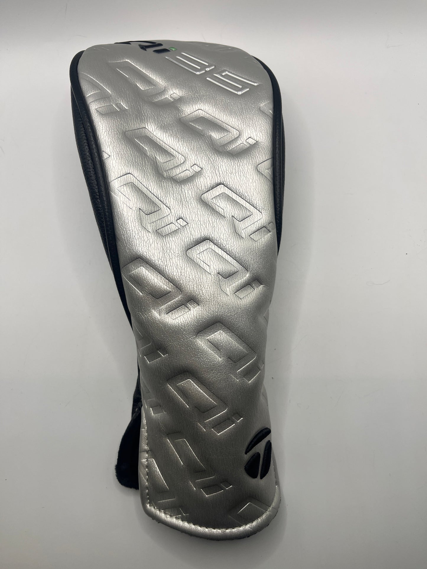 Taylormade Qi35 Fairway Headcover