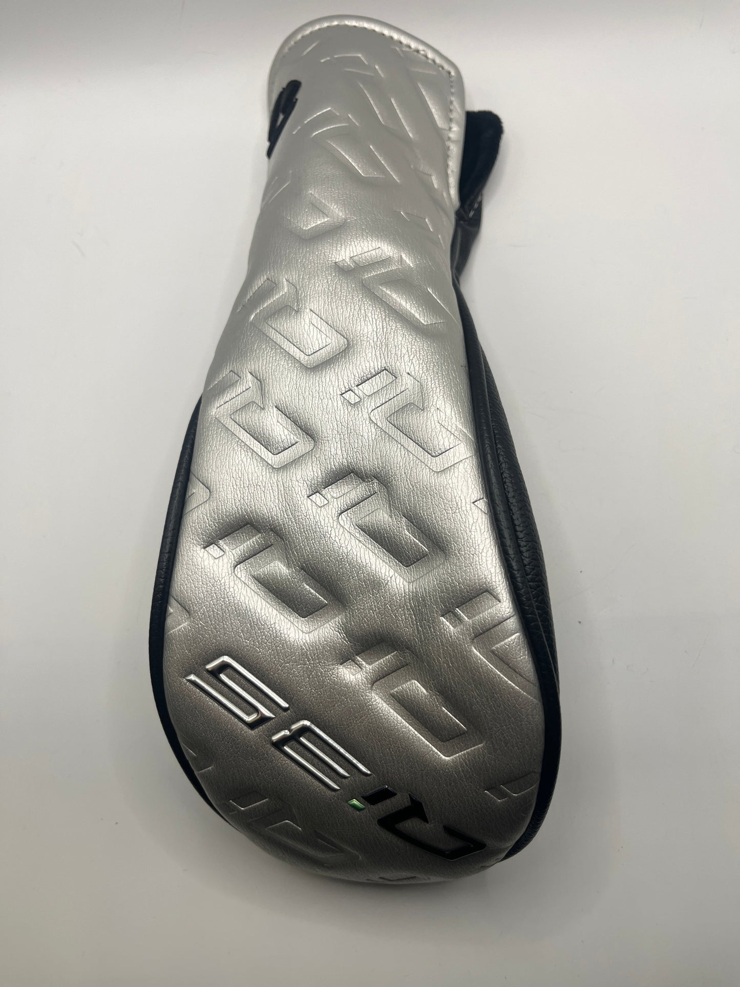 Taylormade Qi35 Fairway Headcover
