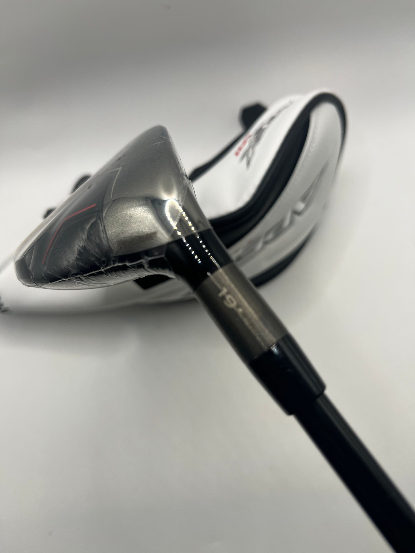 Callaway Apex UW 24 #3 Hybrid / 19 Degree / Stiff Flex / Mitsubishi MMT