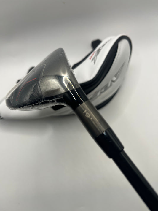 Callaway Apex UW 24 #3 Hybrid / 19 Degree / Stiff Flex / Mitsubishi MMT