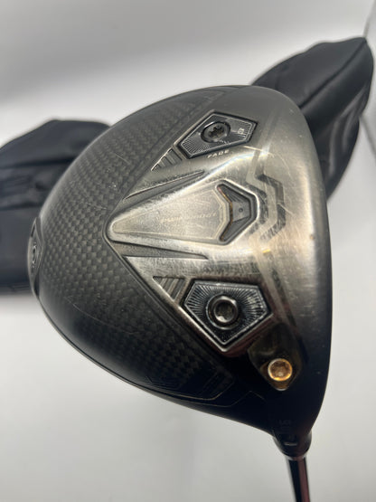 Cobra Darkspeed LS Driver with Darkspeed Driver Headcover