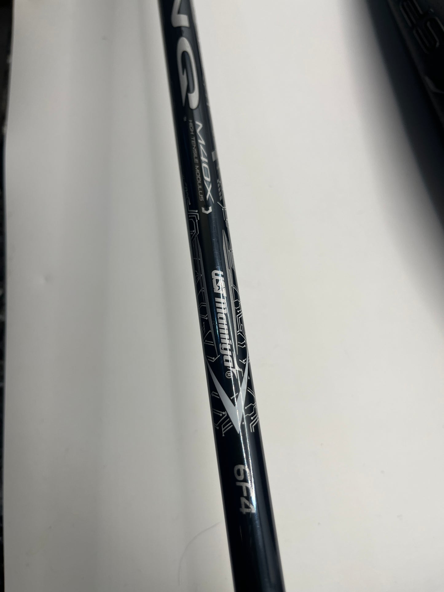 Cobra Darkspeed LS Driver / 9 Degree / Stiff Flex / UST Mamiya Lin-Q White