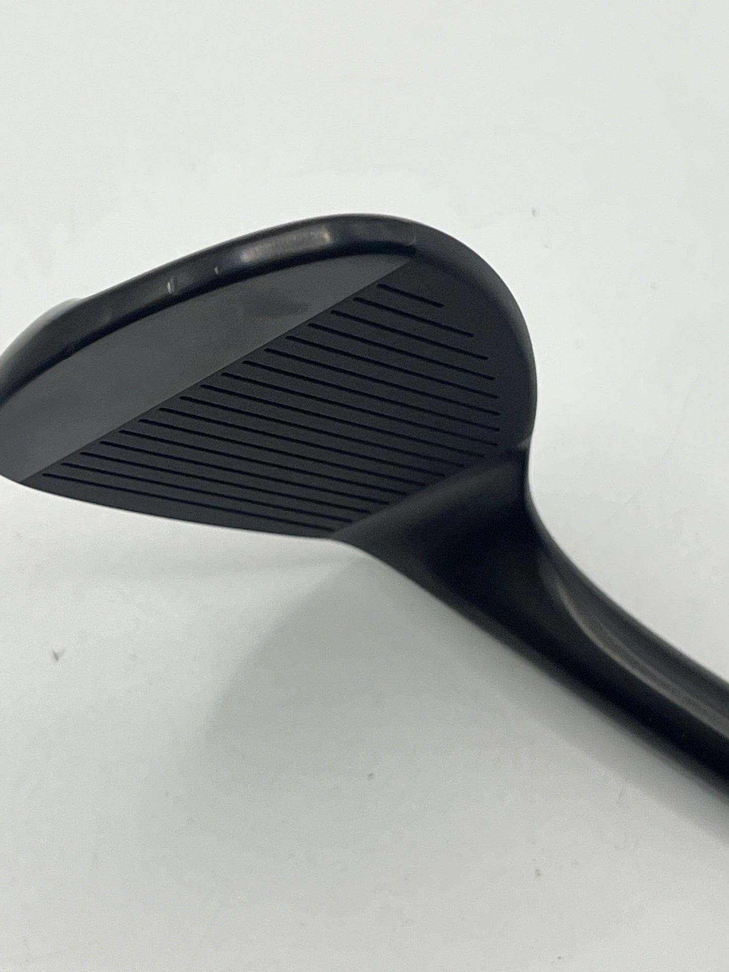 Cobra King Pur Black Sand Wedge / 54 degree / 10 Versatile / Stiff Flex