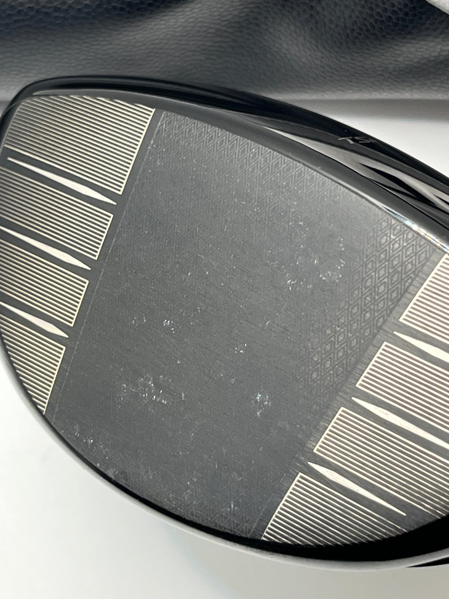 Titleist TSR3 Driver / 10 Degree / Head and Headcover Only