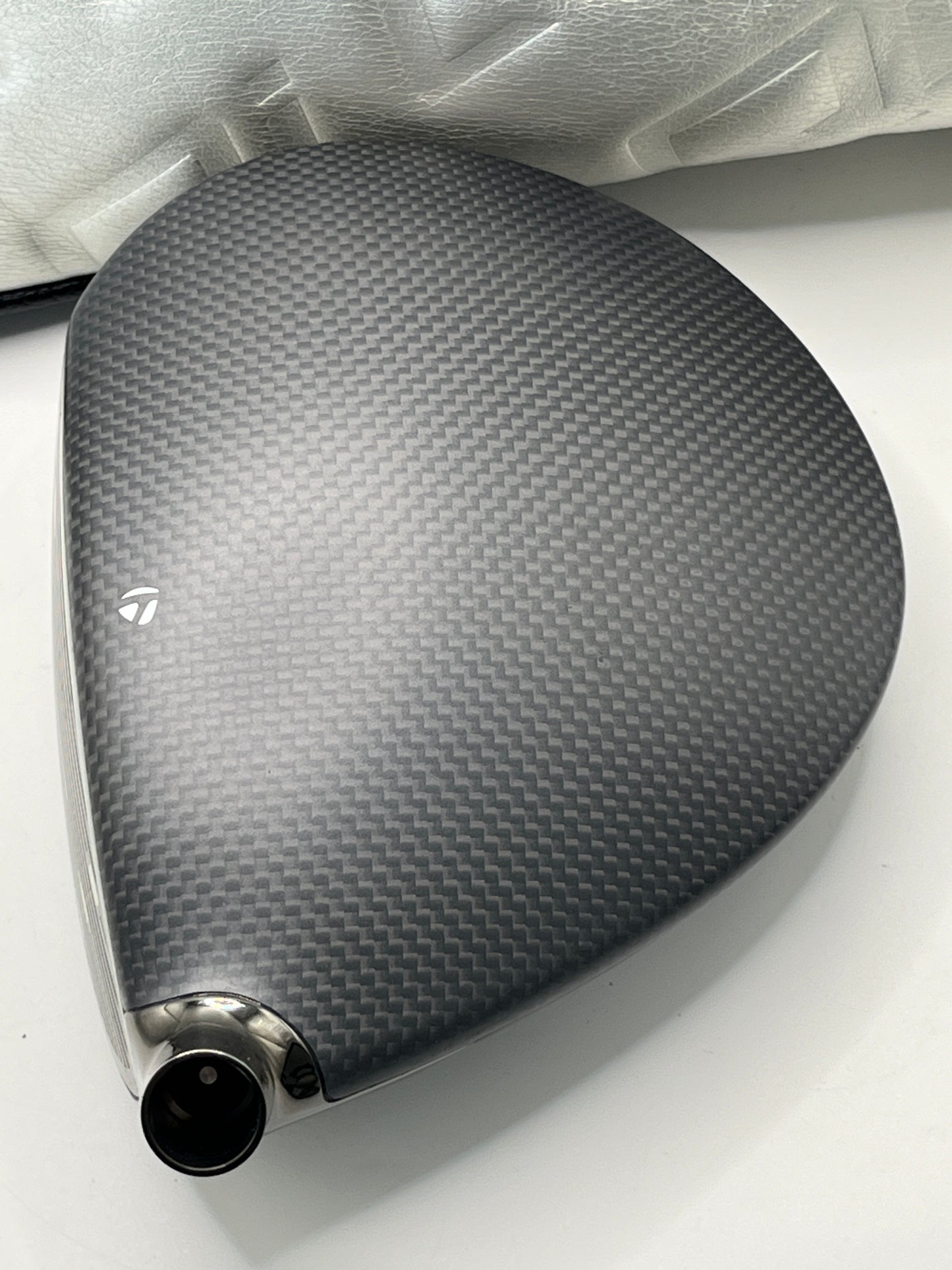 Taylormade Qi35 LS Driver / 9 Degree / Head and Headcover Only