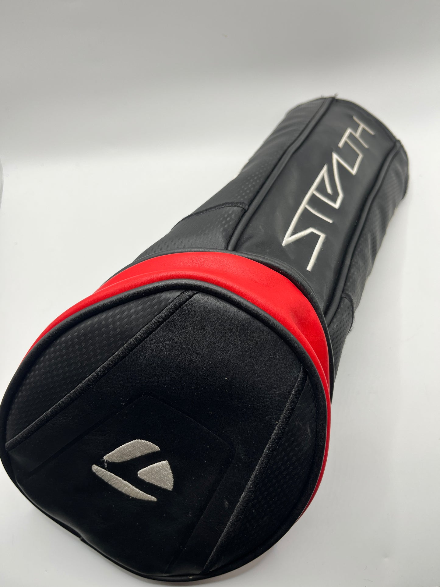 Taylormade Stealth Driver Headcover / Excellent Condition
