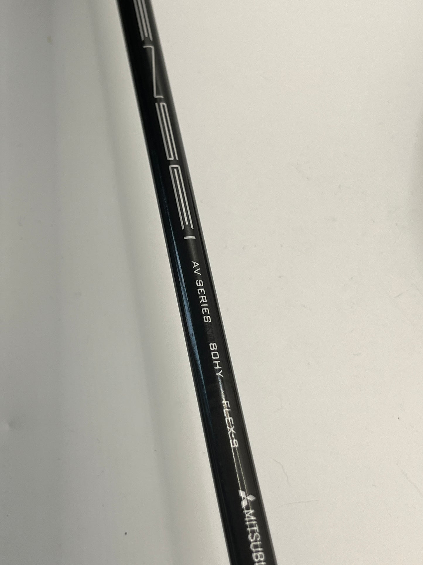 Taylormade SiM2 Rescue #3 Hybrid / 19.5 Degree / Stiff Flex / Tensei AV Blue 80HY